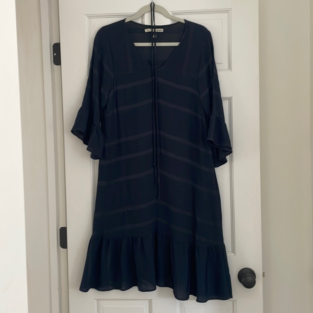 acoté Flounce Sleeve Dress in Navy Blue
